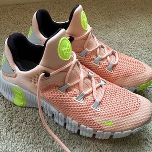 Nike Metcon 4- Women’s 9